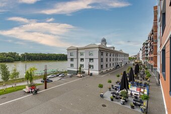 Prémiový 2-izbový byt v centre Bratislavy - 16