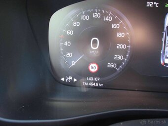 Volvo XC40 D4 R-Design- AUTOMAT - DPH - splátkou od 410,-€ - 16