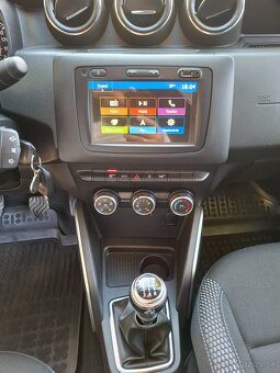 Dacia Duster  1.6 SCe  Prestige - 16