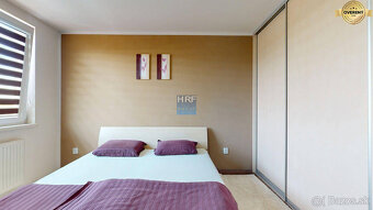 Na predaj pekný zariadený dom v meste Holíč. - 16