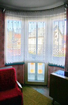 NA PREDAJ VEĽKÝ RODINNÝ DOM V ZÁVADKE NAD HRONOM - 16