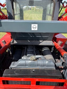 Predám nakladač UNC 060 - 16