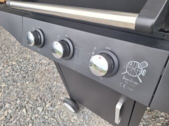 Plynový gril - 16