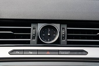 Volkswagen Passat DSG /Masáž/LED svetlá/Adaptívny tempomat - 16