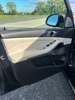 BMW X5 XDrive M50d A/T Individual Laser masáž Softclose - 16