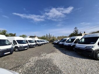 Renault Master Valník 2.3 DCI L4H1P4 7.miest - 100kW - 16