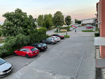 Veľký 3-i byt Malinovo Slnečná - 16