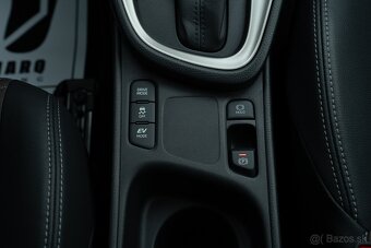 Toyota Yaris Cross Executive Hybrid, odpočet DPH, Záruka - 16