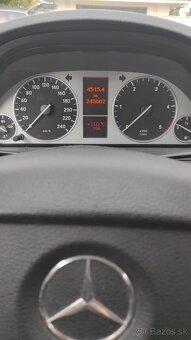 Mercedes B W245 200 CDI - 16