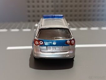SIKU, MATCHBOX MODELY ÁUT - 16