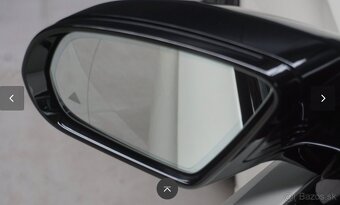 Mercedes  E - 16