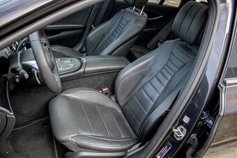 Mercedes-Benz E trieda Kombi 300 de 4MATIC - 16