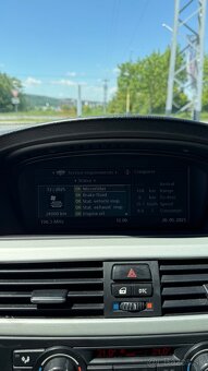 BMW E90 320D M-Packet Automat - 16