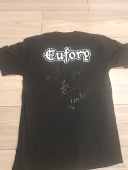 Metalový merch - 16