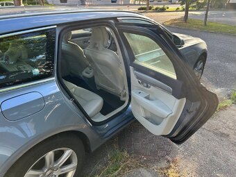 Volvo V90 D4 2.0L, Diesel,  Inscription - 16