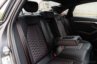 Audi RS3 2.5 TFSI quattro S tronic - 16