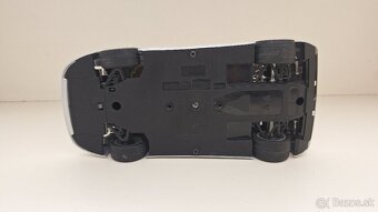 1:18 BUGATTI EB110 - 16