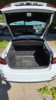 Superb 3 | L&K | 2.0 TDI 140kW | 4x4 | 08/2018 | 104 384 km - 16