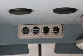 Volkswagen Crafter 9-MIESTNE - 16