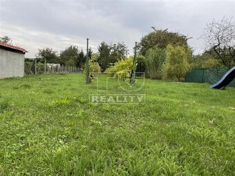 5-izbový rodinný dom po čiastočnej rekonštrukcii s... - 16