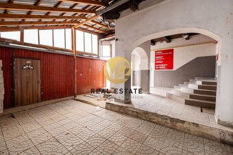 Na PRENÁJOM polyfunkčný objekt s pozemkom pri Tescu - 16