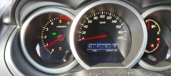 Suzuki Grand Vitara r.v.2010 - 16