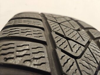 Špičková, orig. zimná sada VW - 5x112 r17 + 205/50 r17 - 16