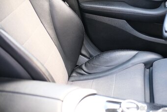 Mercedes-Benz c 180 d - 16