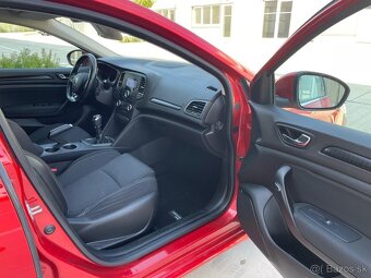 Renault Megane 1.2i 74 kW kúp. v SR / 70 000 km - 16
