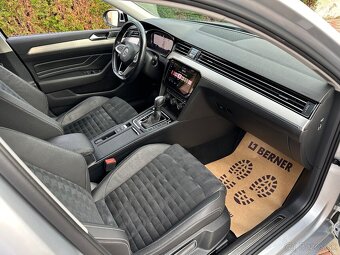VW Passat B8 Variant 2.0TDI 110kw Dsg Lift VIRTUAL ALCANTARA - 16