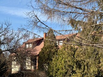 MAĎARSKO - GONC 6 IZBOVÝ POSCHODOVÝ RD S TERASOU, PIVNICOU,  - 16