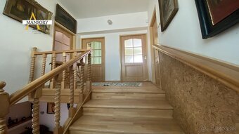 NA PREDAJ, Rodinný dom so zimnou záhradou v Lučenci blízko p - 16