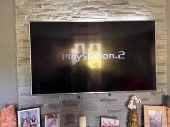 PlayStation 2 Slim - 16