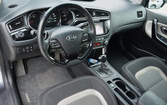 KIA Ceed 1.60 CRDi, Platinum, Automat, Xenon, TOP stav - 16