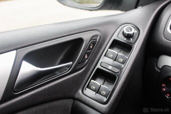 Volkswagen Golf Variant 1.9 TDI DPF Trendline DSG7 - 16