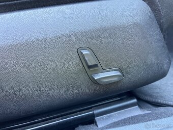 Mercedes-Benz E 200 CGI BlueEfficiency - 16