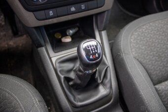 Škoda Yeti 2.0 TDI 140k. 4x4 Elegance, 103kW - 16