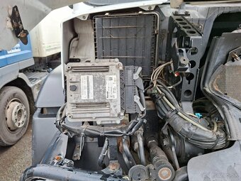 MB UNIMOG U527 4X4 - 16