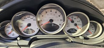 Porsche 911 (997) Carrera S 3.8 355PS - 16