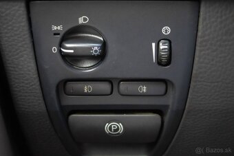 Volvo XC90 2.4 D5 Summum 4x4 7 miestne - 16