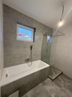 Rodinný dom v obci Trávnik - 16