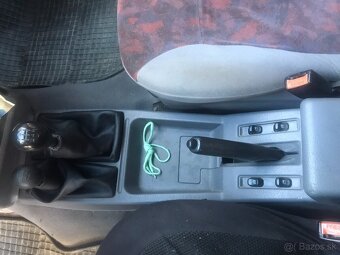 Nissan Terrano 2 2,7 - 16