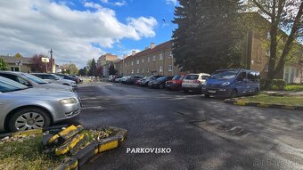 Prenájom  - 2 samostatné reprezentatívne  kancelárie/ pries - 16