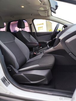 Ford Focus combi 1.6 - 16