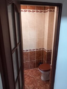Priestranný rodinný dom s veľkým pozemkom - Bretejovce - 16