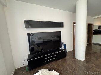 -prenájom 2-izbového bytu s loggiou priamo v centre - 16