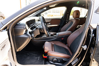 Mercedes-Benz CLA Kupé 180 d A/T - 16