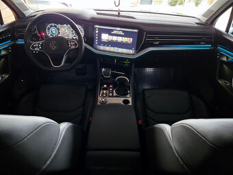 Volkswagen TOUAREG 3.0 V6 TDI A8 4x4, KUP NA SK, TOP - 16