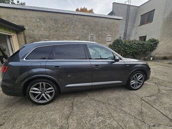 Audi Q7 - 16