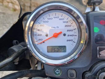 HONDA Hornet CB600F - 16